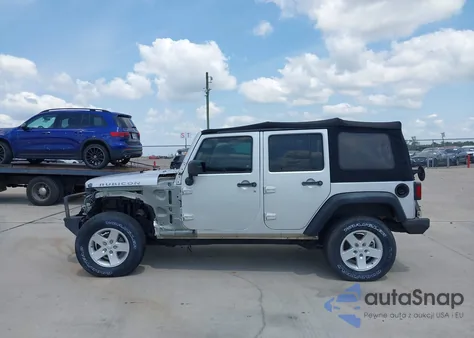 2010 Jeep Wrangler Unlimited Rubicon z USA, uszkodzony, nr VIN 1J4HA6H11AL221245